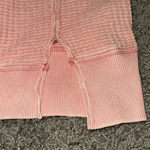 American Eagle Women’s Pullover Thermal Knit (XL) NEW - Picture 3 of 7